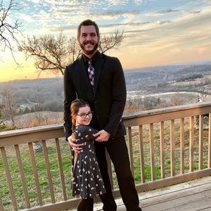 Meet your Posher, Adam